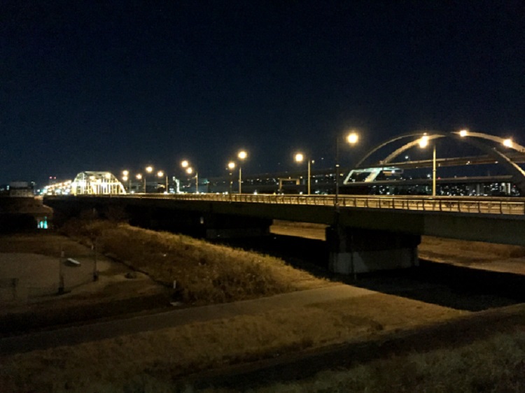 Jembatan Kohoku Saat Malam Hari