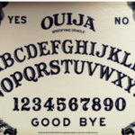 5 Kejahatan di Kehidupan Nyata yang Terhubung ke Papan Ouija